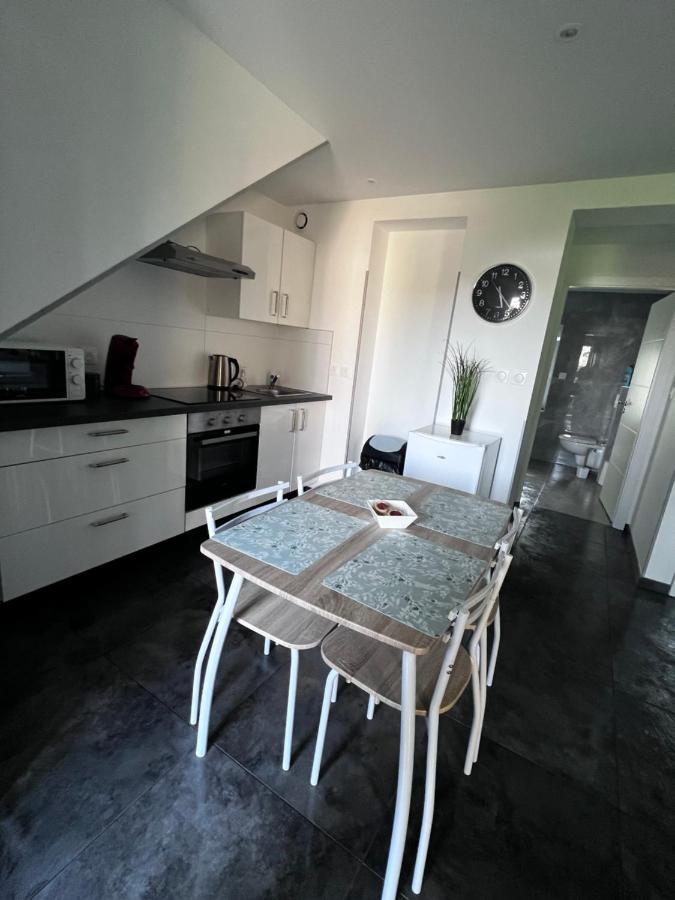 Superbe Appartement Danjoutin Exterior foto